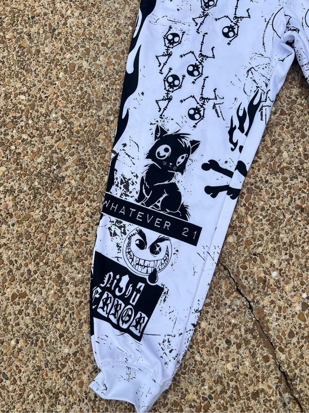Whatever 21 Night Terror Sweatpants Joggers Streetwear skate XL $90